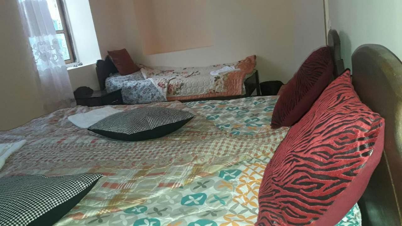 Peak Mazeri Guest House חדר תמונה